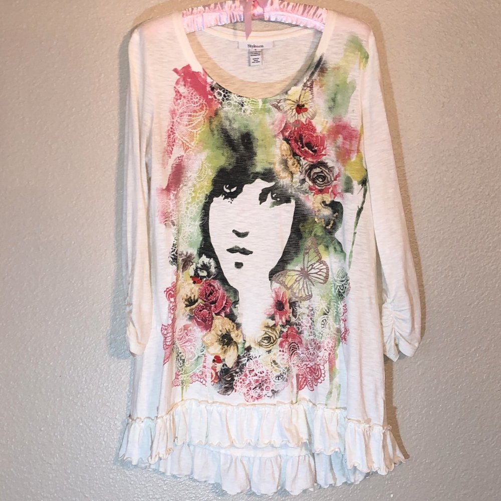 Style&Co Cream 3/4 Sleeve with Face and Flowers S
